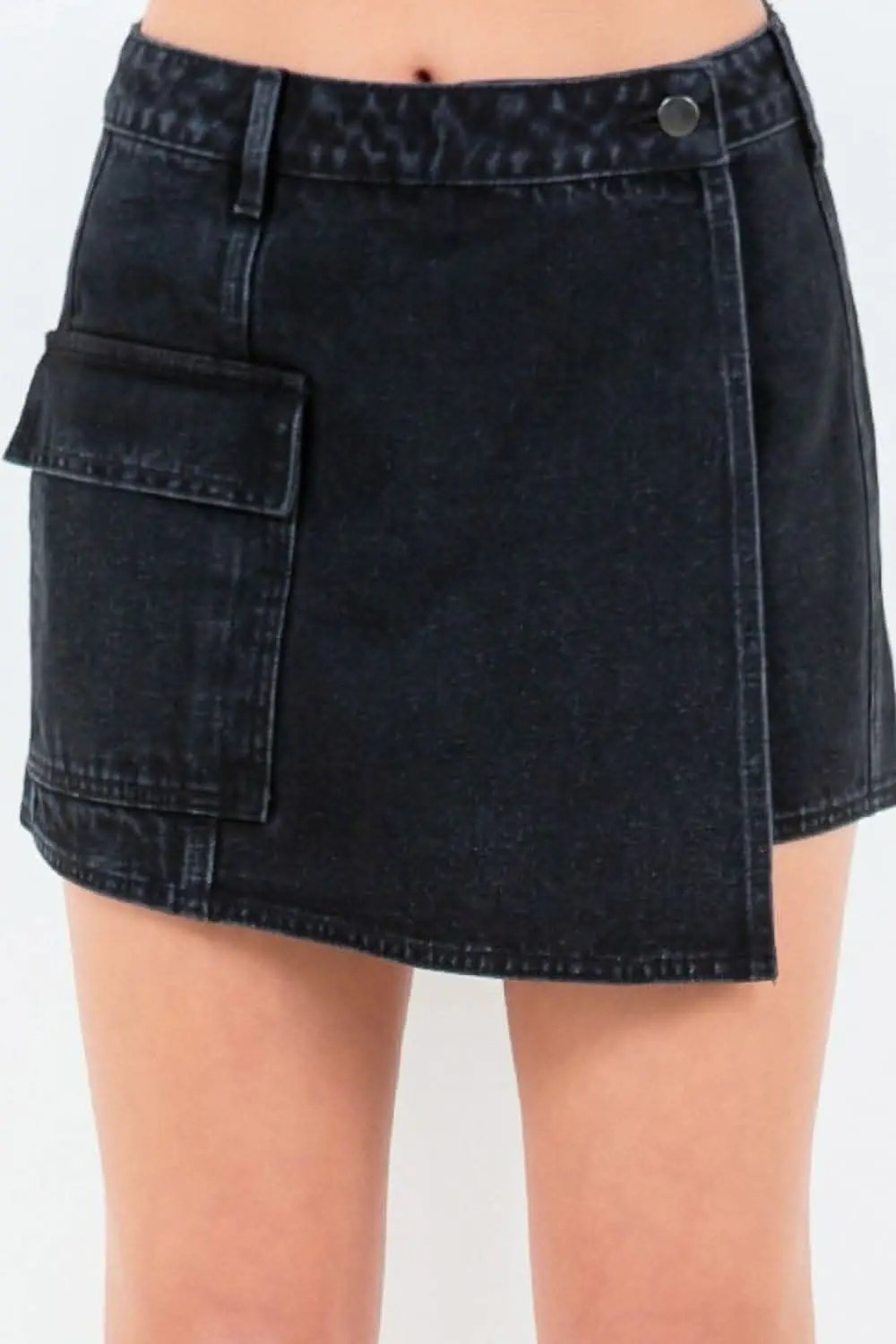 Cargo pocket mini skort with buttons - Love Salve